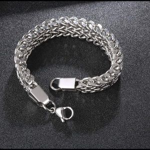 Sterling Silver unisex bracelet.